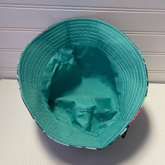 Pink Flamingos 🦩 & Palm Trees Multicolored Reversible Cotton Bucket Hat - Picture 8 of 12